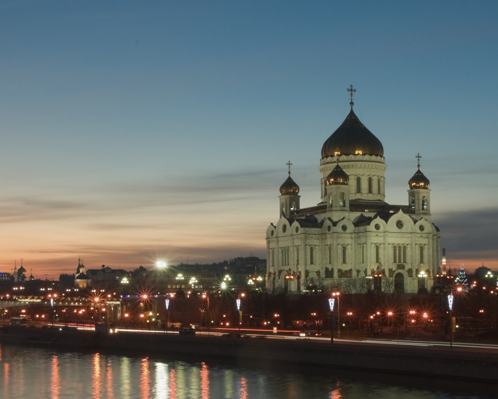 В Москву разгонять тоску - экскурсия по Москве с речной прогулкой на  катамаране Radisson - автобусный тур 1 день (из г. Рязань) - НТК Глобус